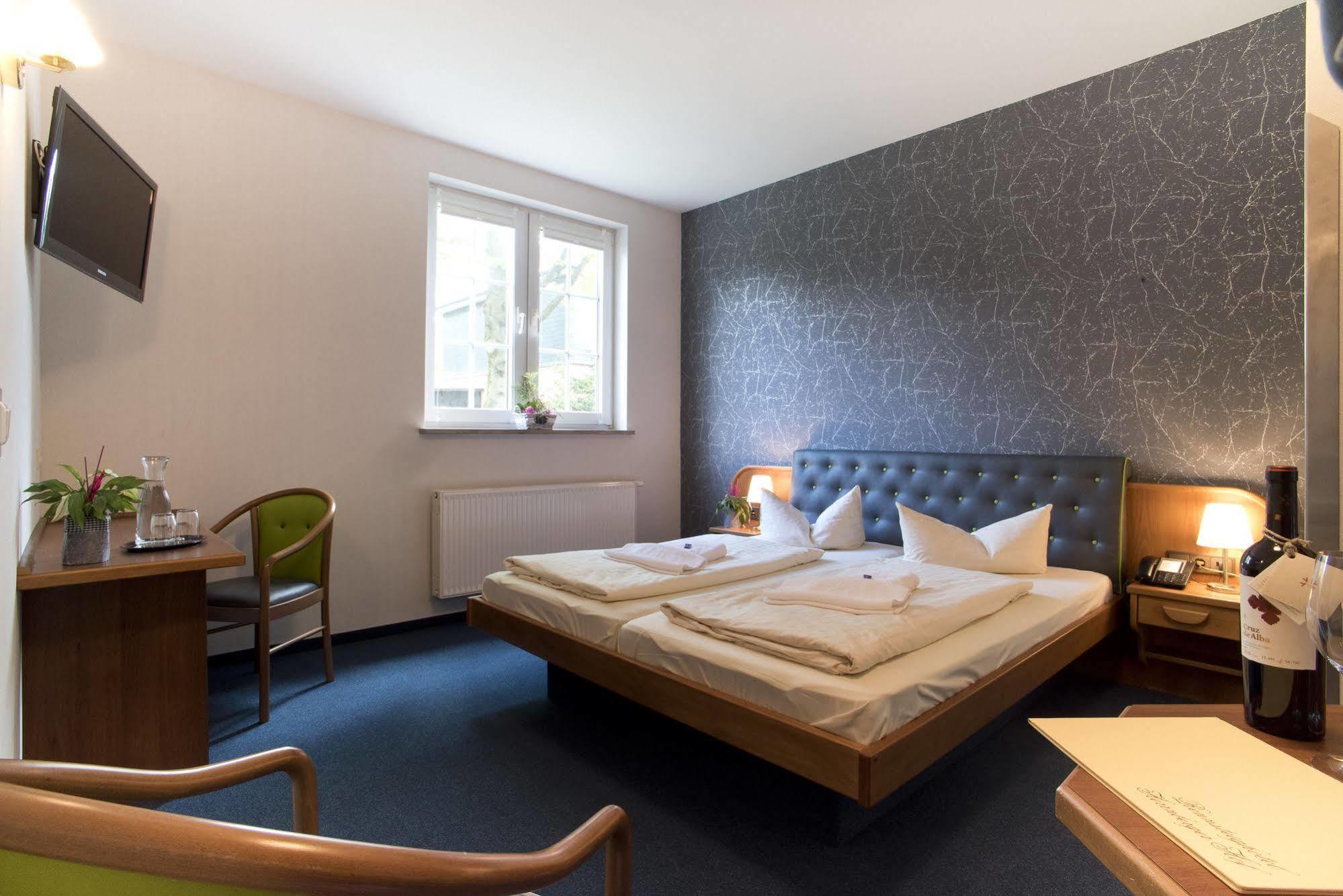 Rennsteighotel Herrnberger Hof Нойгаус-ам-Реннвеґ Екстер'єр фото